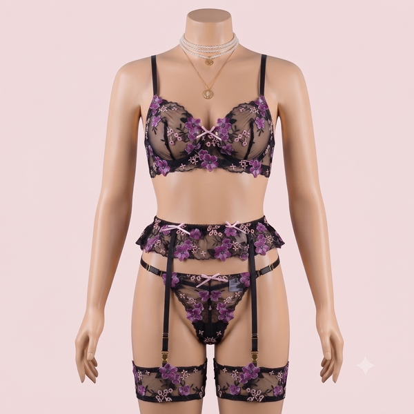 Black Bra Panty Set with Garter Belt and Straps – Lingerie